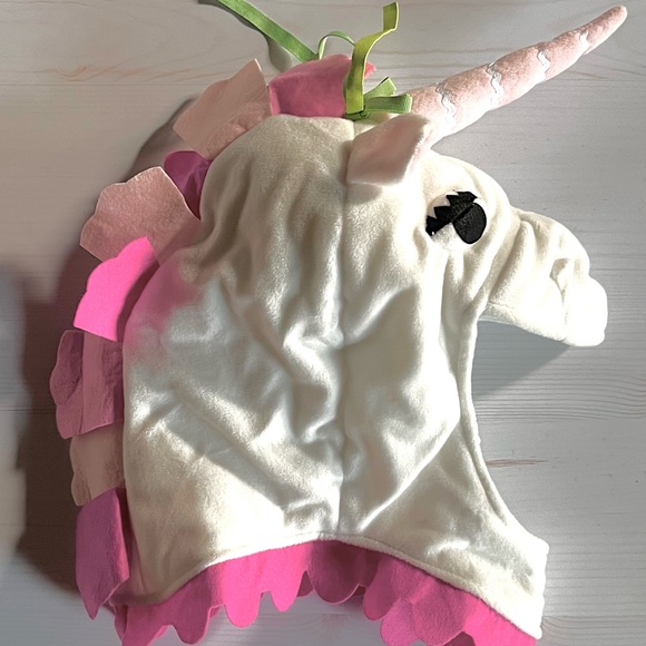 Pottery Barn Kids Unicorn Costume - Picture 15 of 16